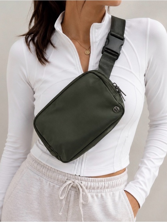 lululemon athletica Handbags - Lululemon Everywhere Belt Bag Green Crossbody Waist Pack Unisex